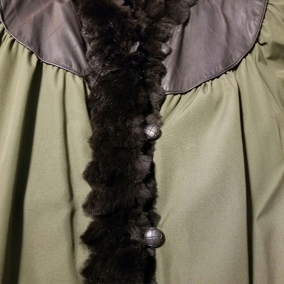 YSL Vintage Raincoat - Picture 3 of 16